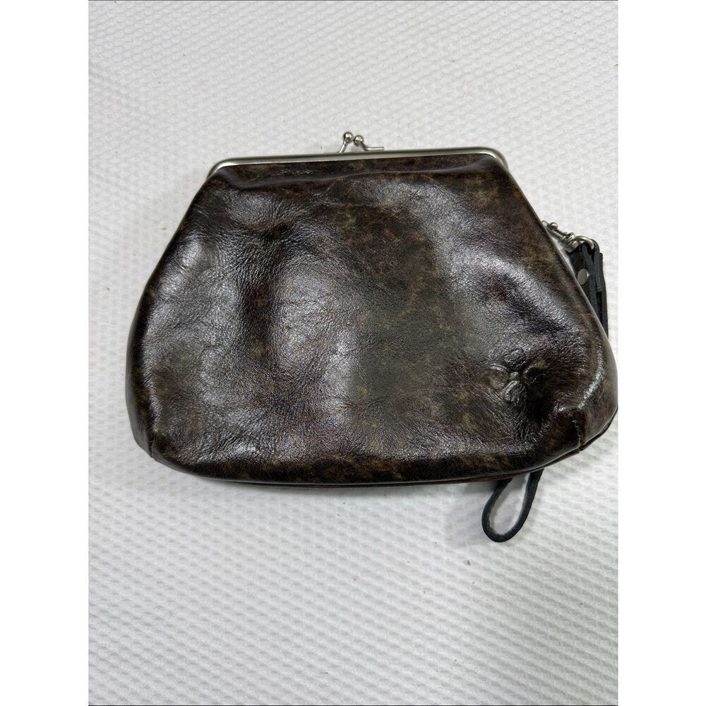 Patricia Nash Savena Wristlet - Picture 2 of 10